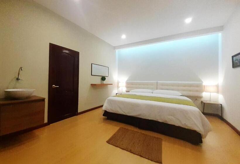 هتل Casa D´cristhi