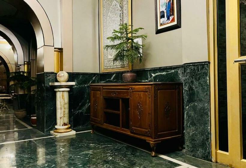 酒店 International