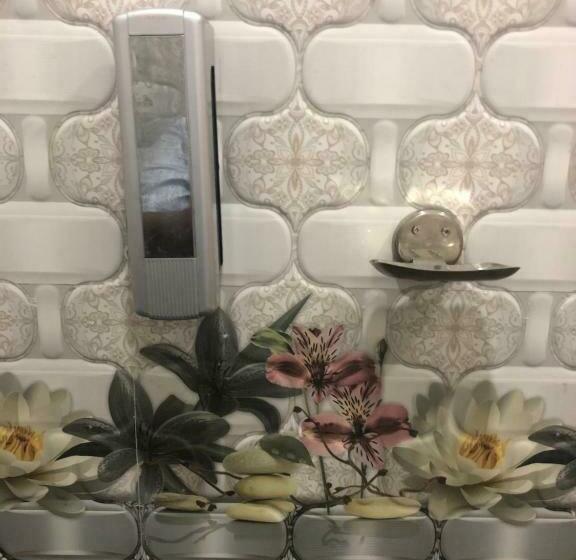 בית מלון כפרי Kumaran Residency