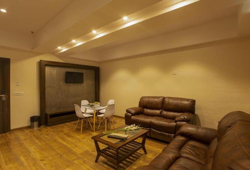 Hotelli Sarovar Portico Somnath