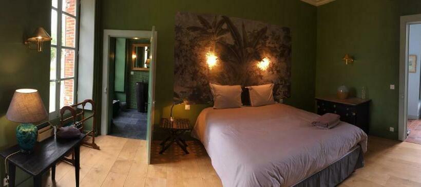 بنسيون Rouge Maison