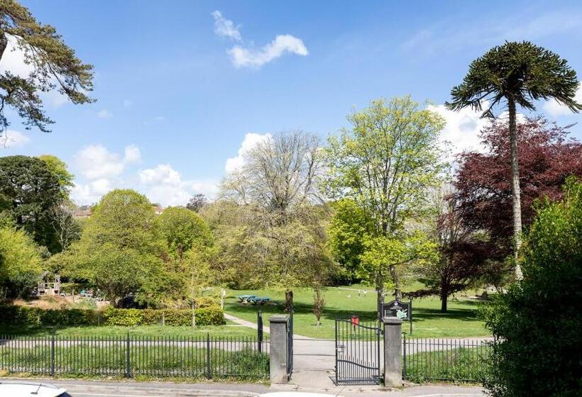 پانسیون Park View