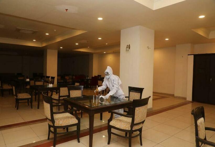 فندق Shree Vallabh Vilas Lords Plaza Nathdwara   Pure Veg