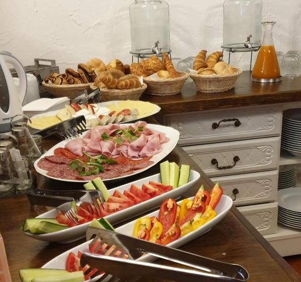 Bed and Breakfast Lesence Major