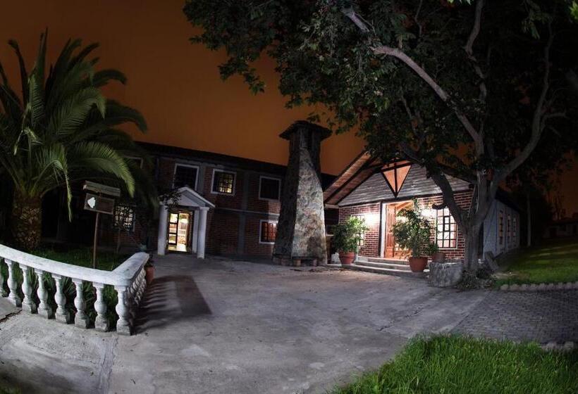 فندق Y Hosteria Natabuela
