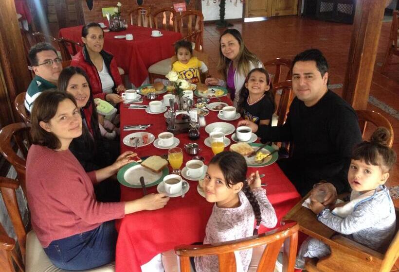 فندق Y Hosteria Natabuela