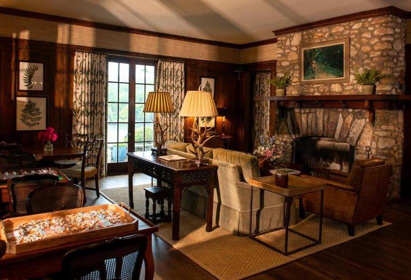 酒店 The Greystone Inn