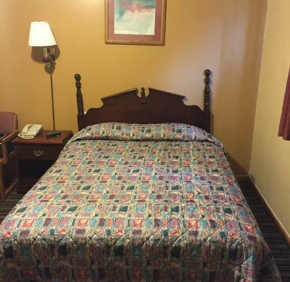 מוטל Budget Inn   Cambridge