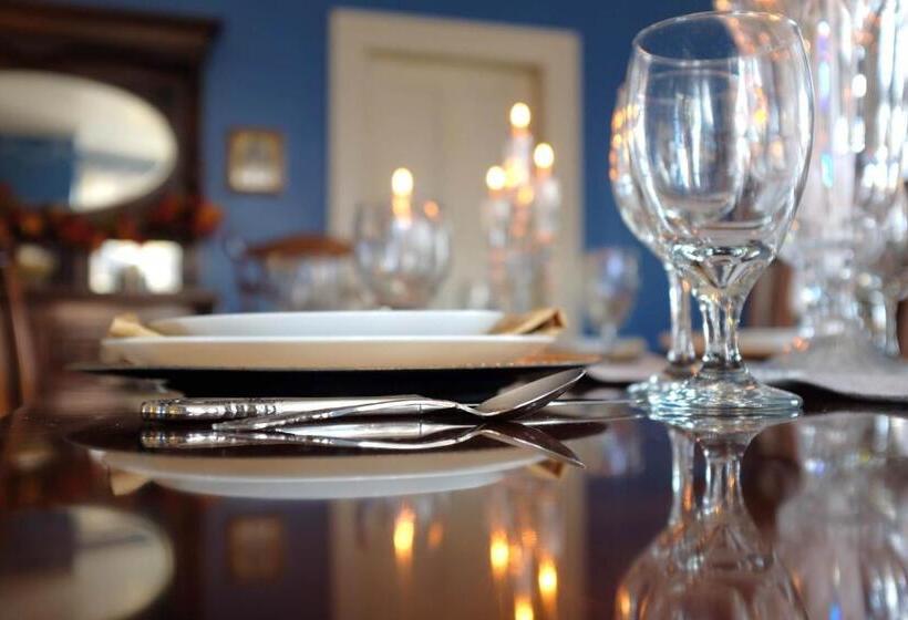 تختخواب و صبحانه Aldrich Guest House