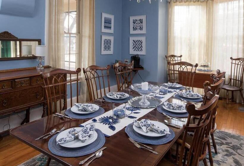 تختخواب و صبحانه Aldrich Guest House