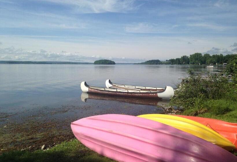 Elmhirst's Resort