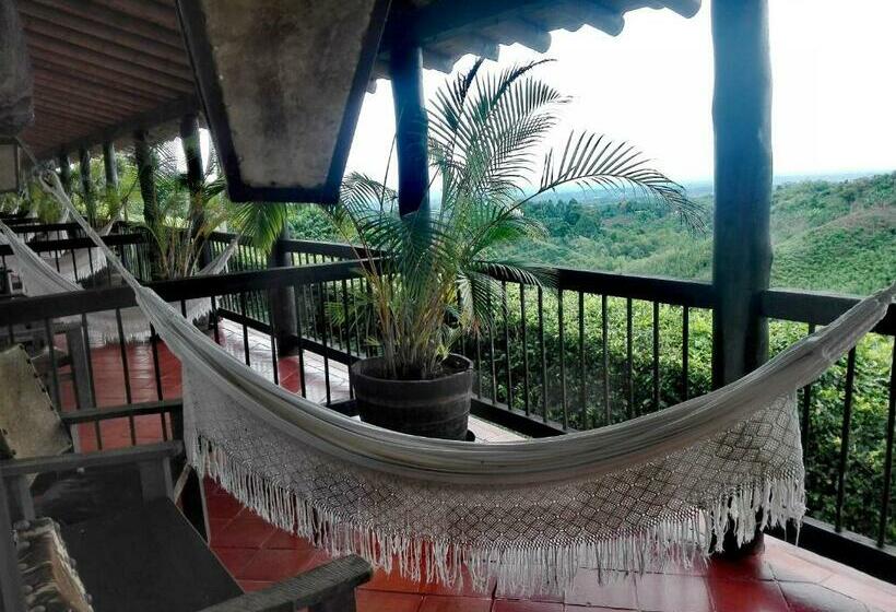 هتل Bosques Del Saman Alcala