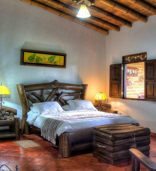 هتل Bosques Del Saman Alcala