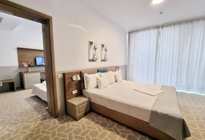 هتل Clas Mamaia Nord