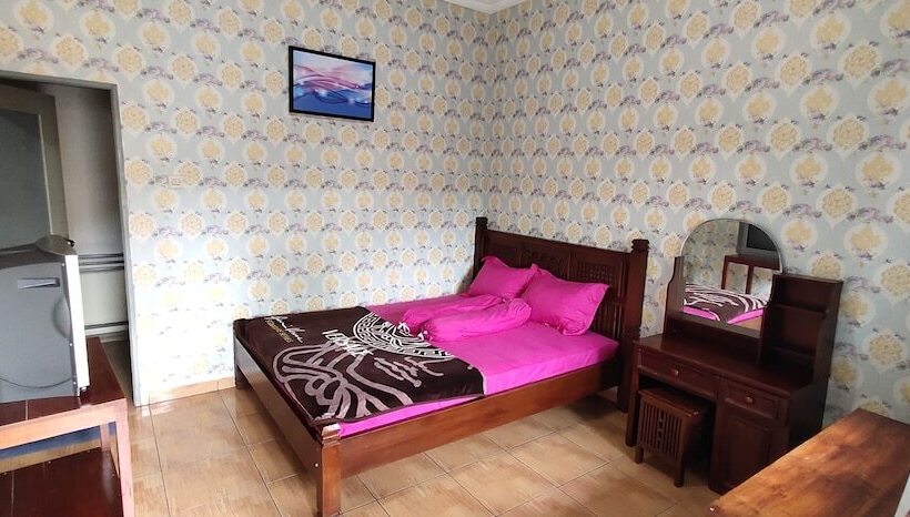 هتل Villa Bhatilia