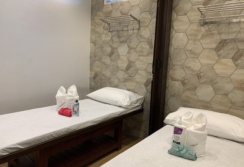 호텔 Villa Mj Maristela Beach Resort