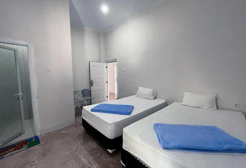 هتل Wisma Maestro Toraja Mitra Reddoorz