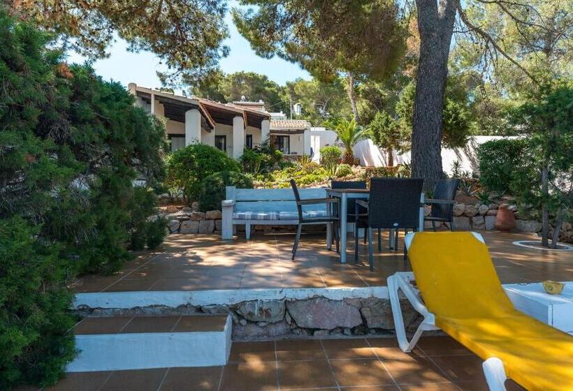بنسيون Hostal Cala Moli