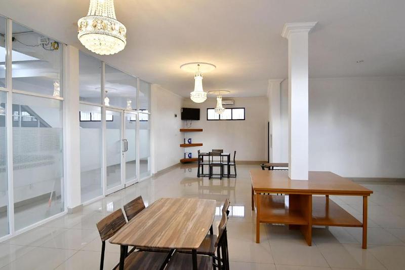 پانسیون Rich Guesthouse