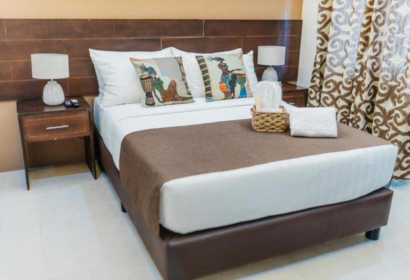 Spacio Caliraya Bed & Breakfast