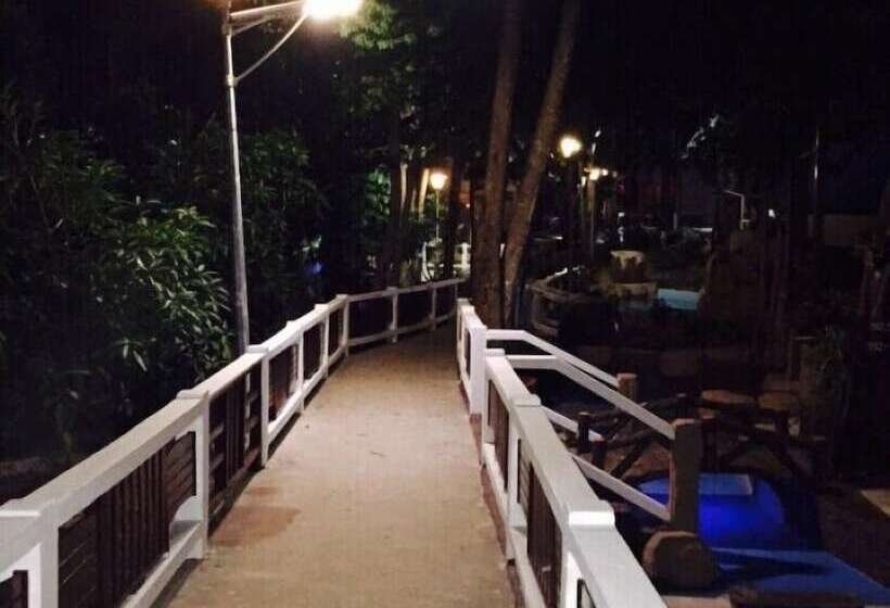 فندق Sharila Island Resort