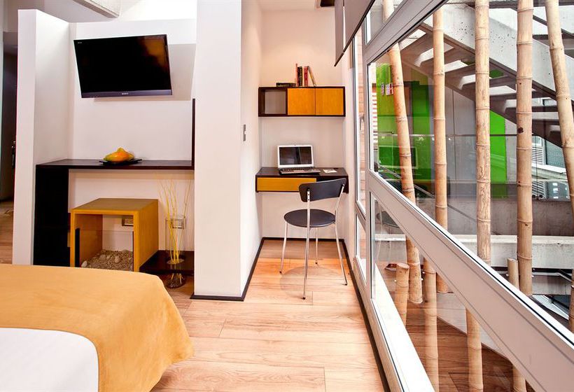 Estelar Apartamentos Aeropuerto