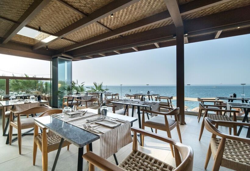 Akasha Beach Hotel & Spa