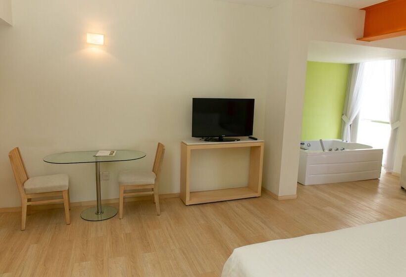 هتل Bel Air Business Salamanca, Trademark By Wyndham