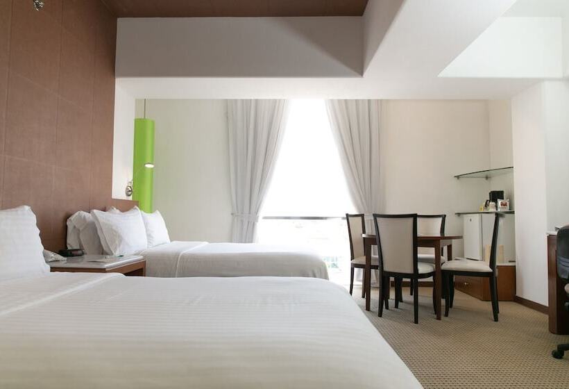 هتل Bel Air Business Salamanca, Trademark By Wyndham