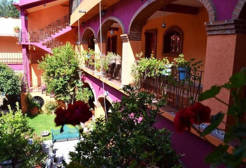 هتل Boutique Posada La Casona De Cortés