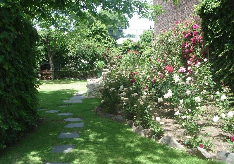 هتل Buxton Manor