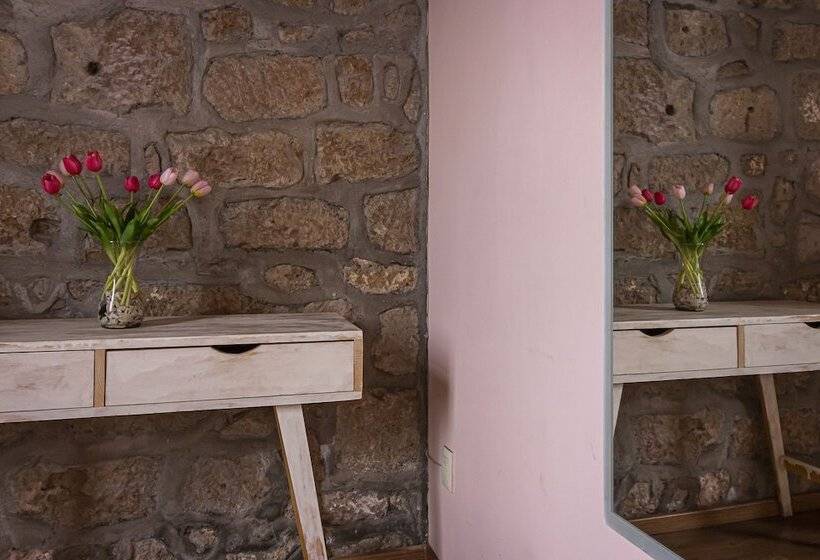Hotel Cantera Rosa
