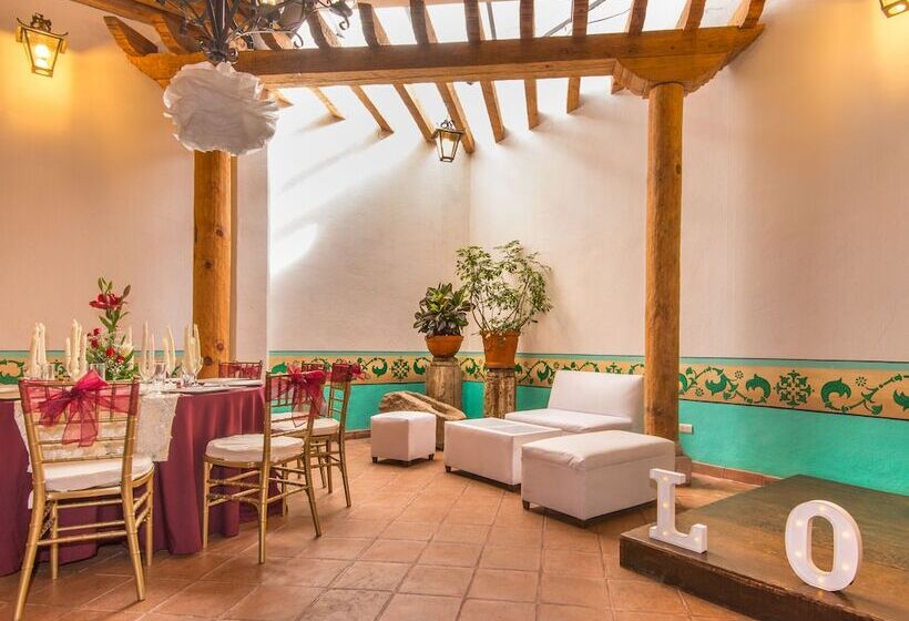 هتل Casa Del Refugio