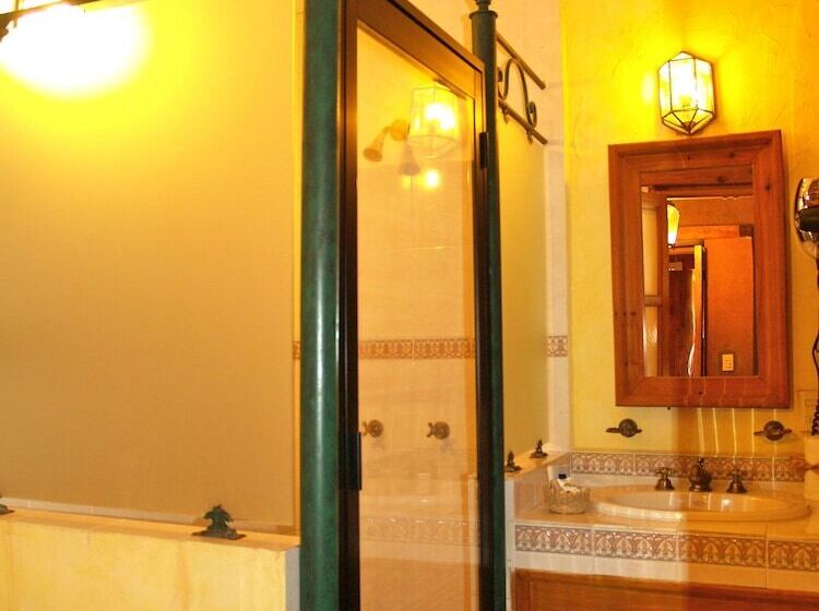 هتل Casa Del Refugio