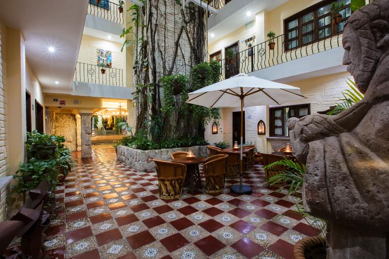 هتل Casa Doña Susana