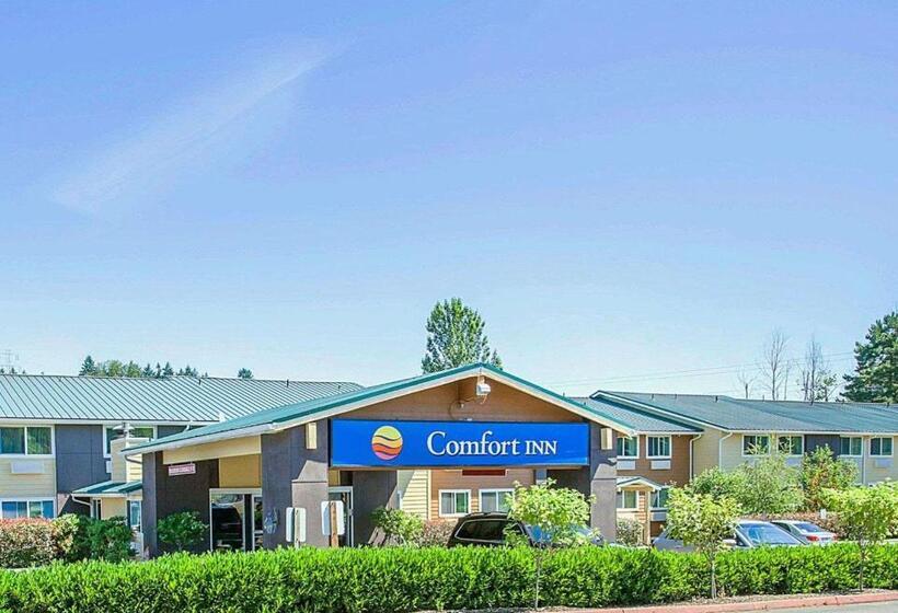 هتل Quality Inn Kirkland