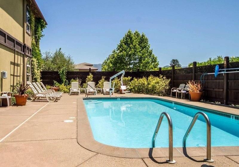 هتل Comfort Inn & Suites Ukiah Mendocino County