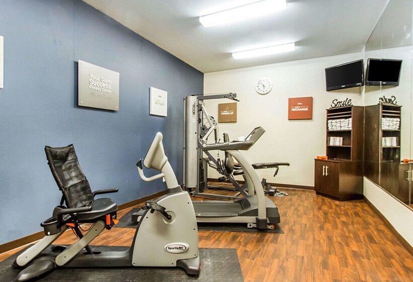 هتل Comfort Suites