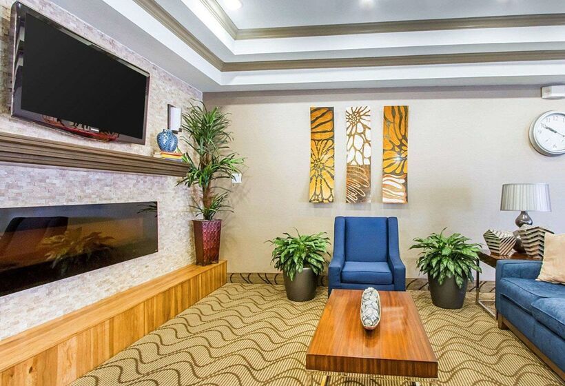 هتل Comfort Suites