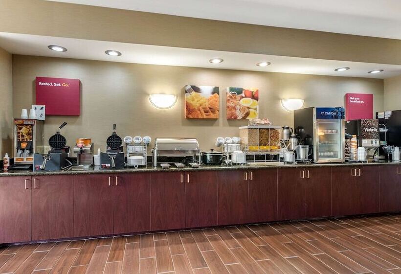 هتل Comfort Suites Daytonwright Patterson