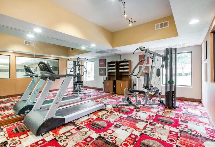 هتل Comfort Suites Golden Isles Gateway