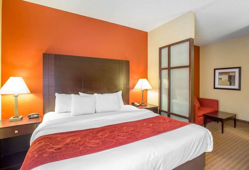 هتل Comfort Suites Golden Isles Gateway
