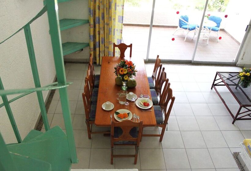 هتل Coral Ixtapa