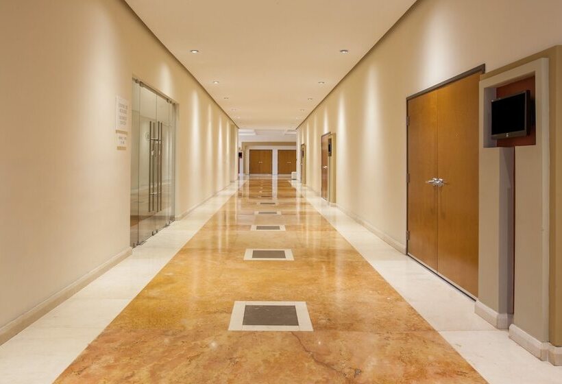 Fotos del hotel Crowne Plaza Monterrey Aeropuerto, An Ihg:  8