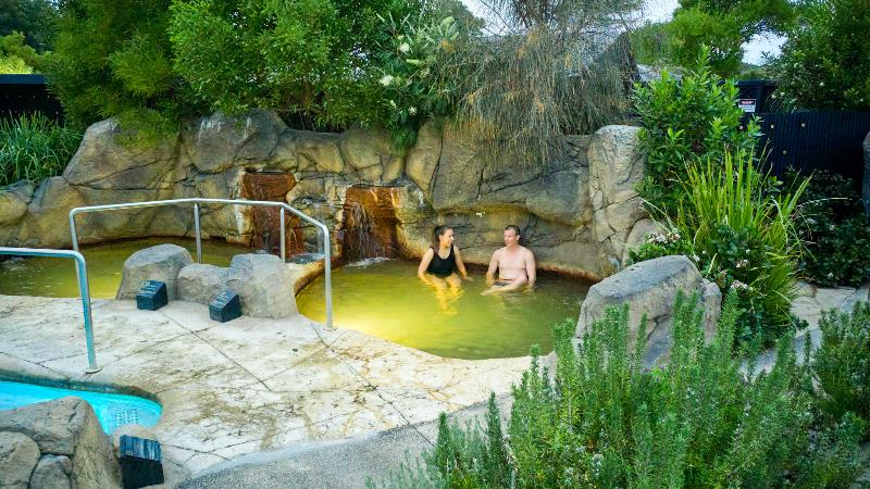 Deep Blue Hotel & Hot Springs