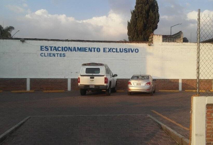هتل Del Angel, Apizaco