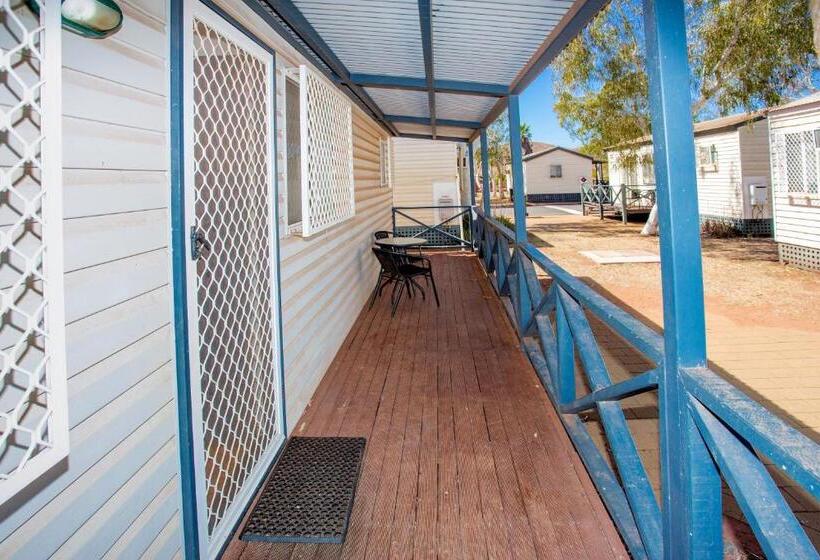 בית מלון כפרי Discovery Parks  Pilbara Karratha