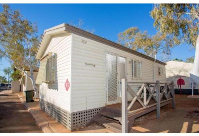 בית מלון כפרי Discovery Parks  Pilbara Karratha