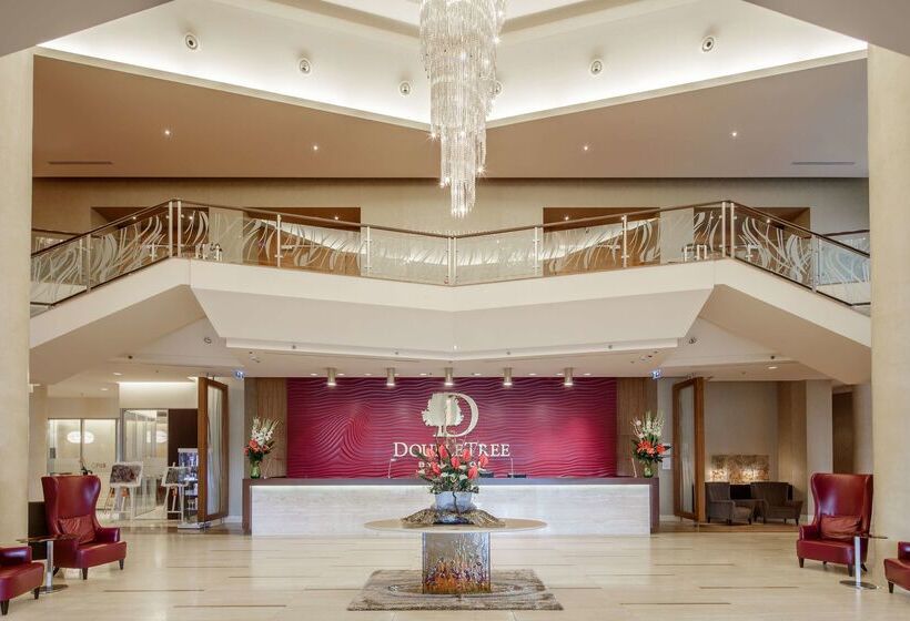 هتل Doubletree By Hilton Bratislava