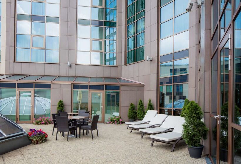 Hotel Doubletree By Hilton Bratislava